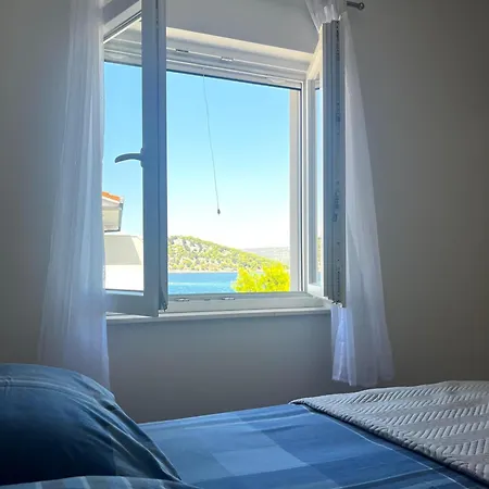 Sunshine Apartment *
