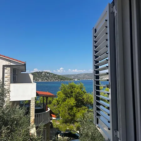 Apartment Sunshine Razanj